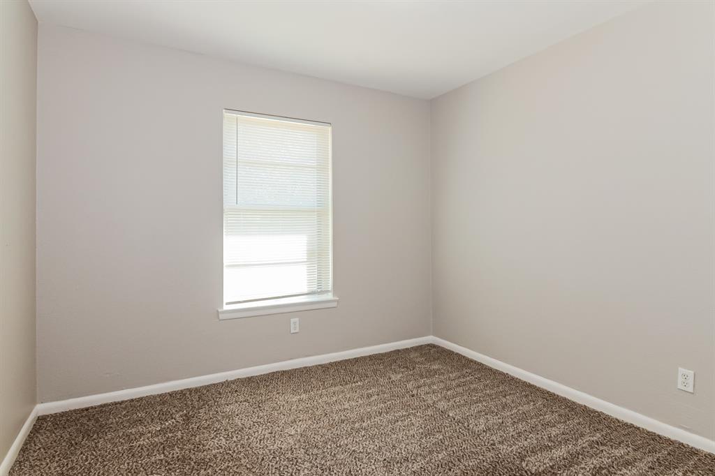 1421 Belmont Street Mesquite, TX 75149 - Photo 15 of 18