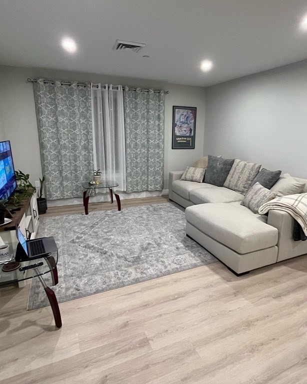 25 2nd Street, Unit 302 Chelsea, MA 02150 - Photo 2 of 10