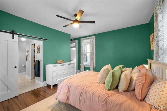 $379,900 | 2029 Forest Avenue, St. Louis, MO 63139