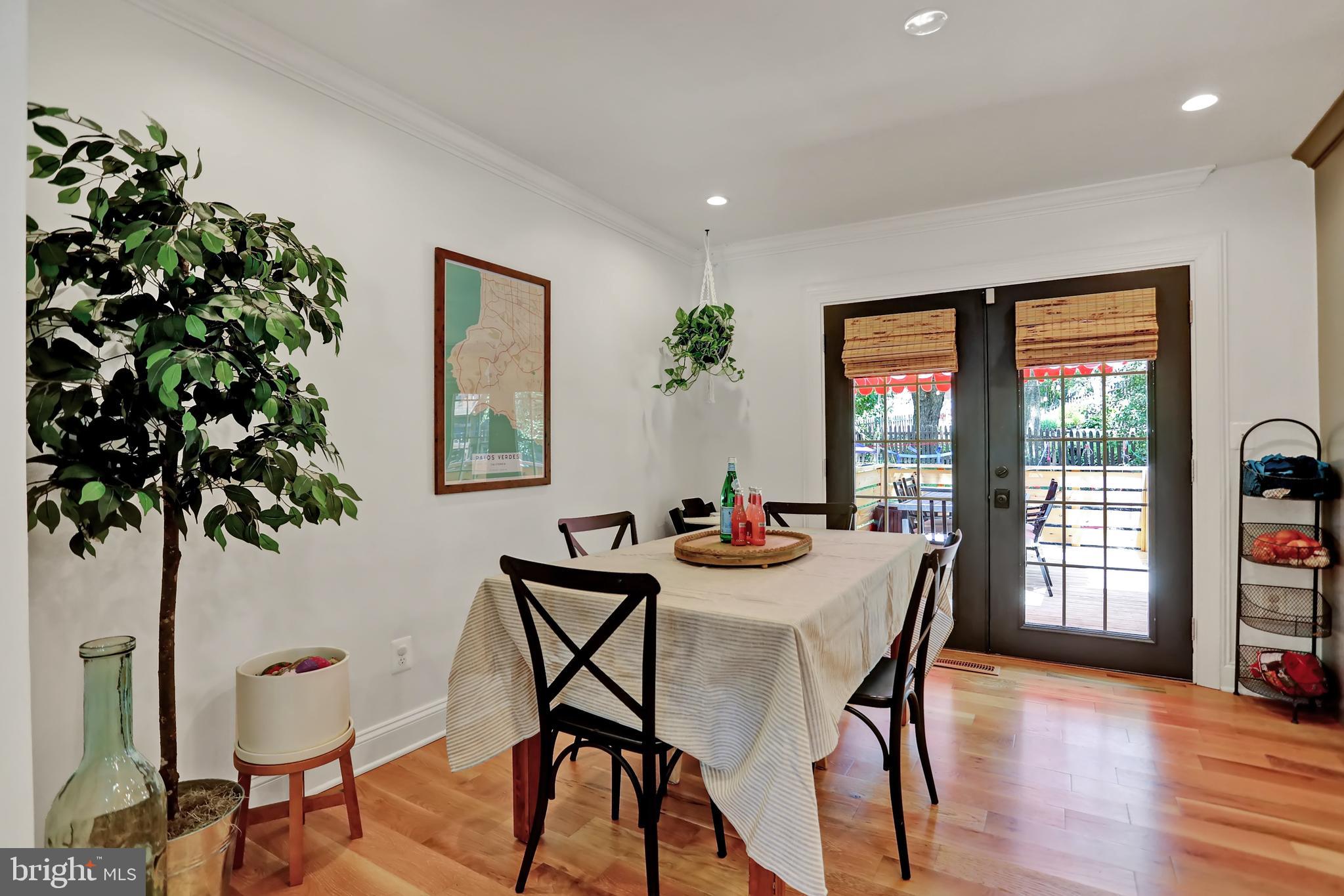 906 Farmstead Road Cockeysville, MD 21030 - Photo 16 of 52 Dining room with french doors to deck & patio