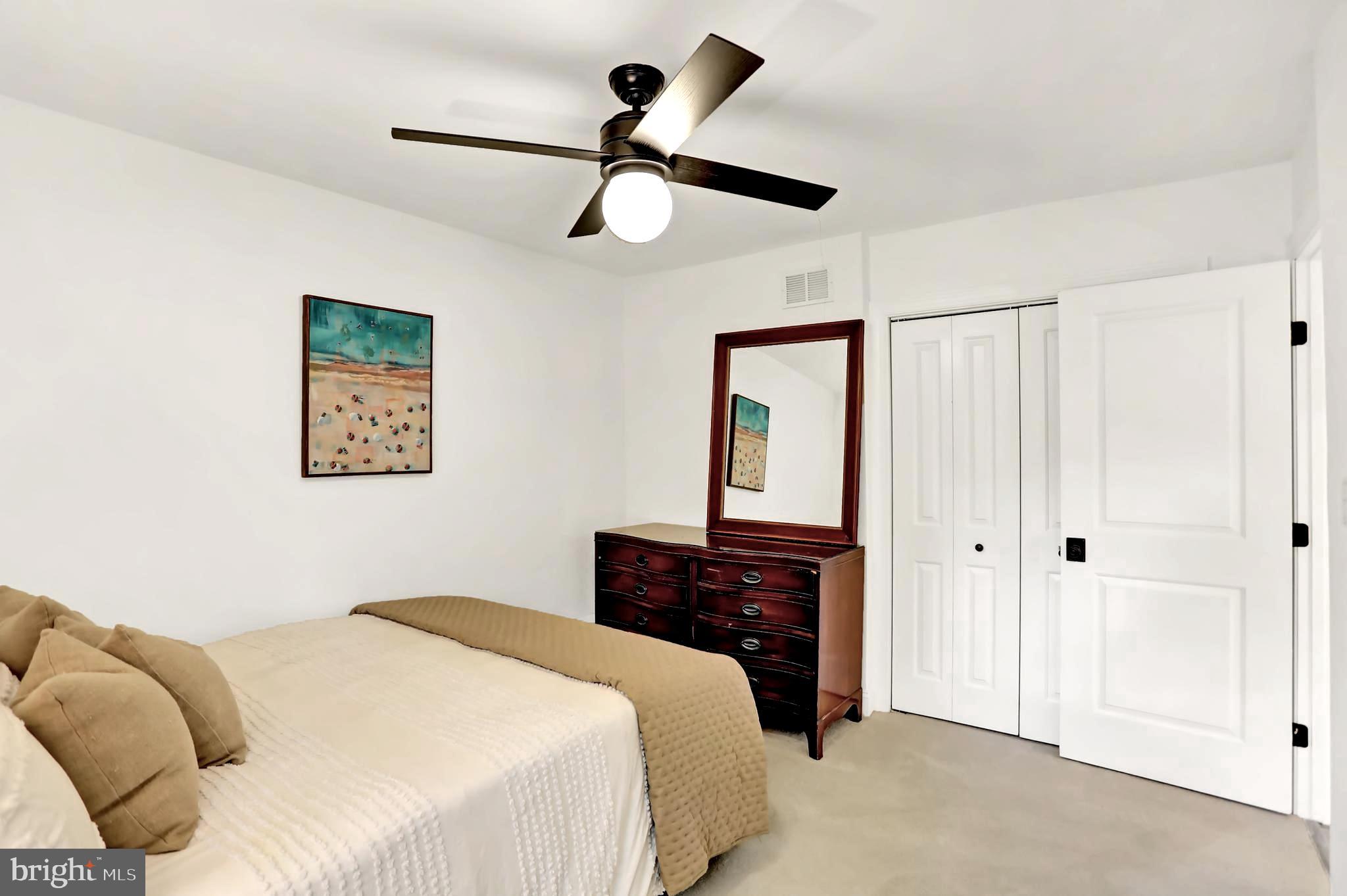 906 Farmstead Road Cockeysville, MD 21030 - Photo 28 of 52 2nd bedroom