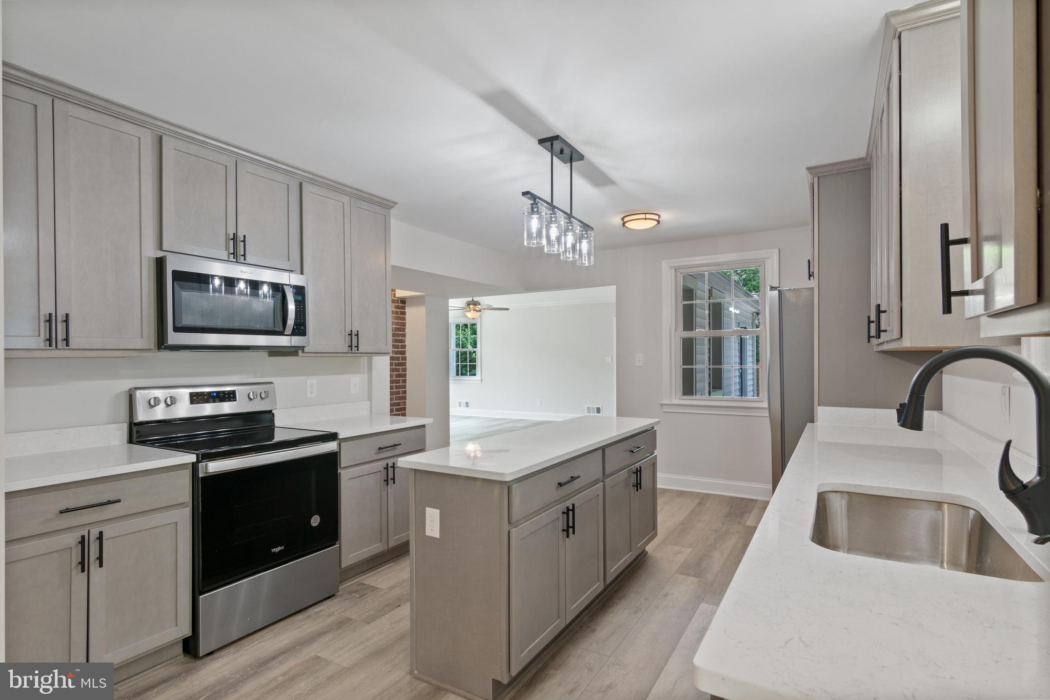 4622 Leonardtown Road Waldorf, MD 20601 - Photo 10 of 45