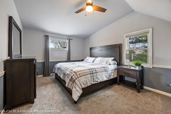 $420,000 | 221 69th Street, Darien, IL 60561
