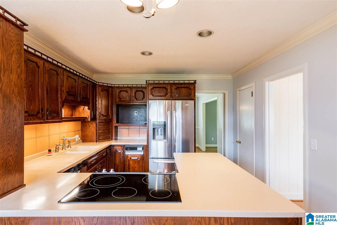 2611 North Road Gardendale, AL 35071 - Photo 11 of 50