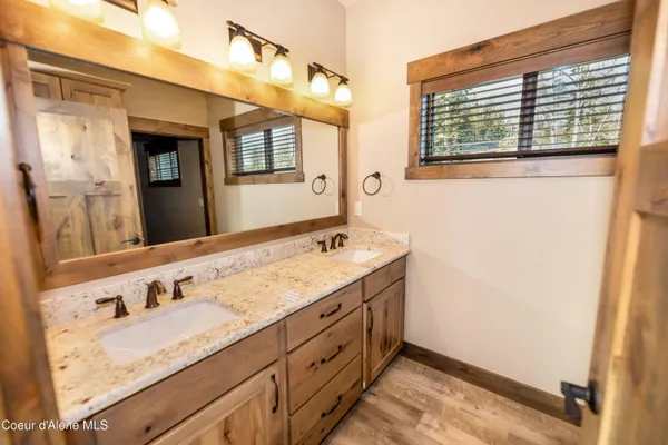 $1,498,000 | 102 Palouse Drive, Unit B3, Nordman, ID 83848