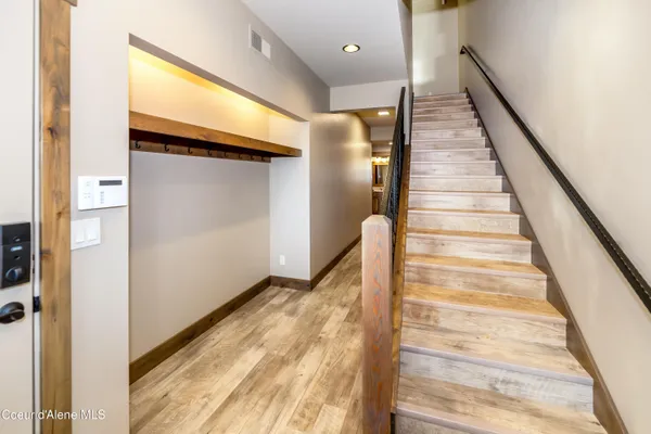 $1,498,000 | 102 Palouse Drive, Unit B3, Nordman, ID 83848