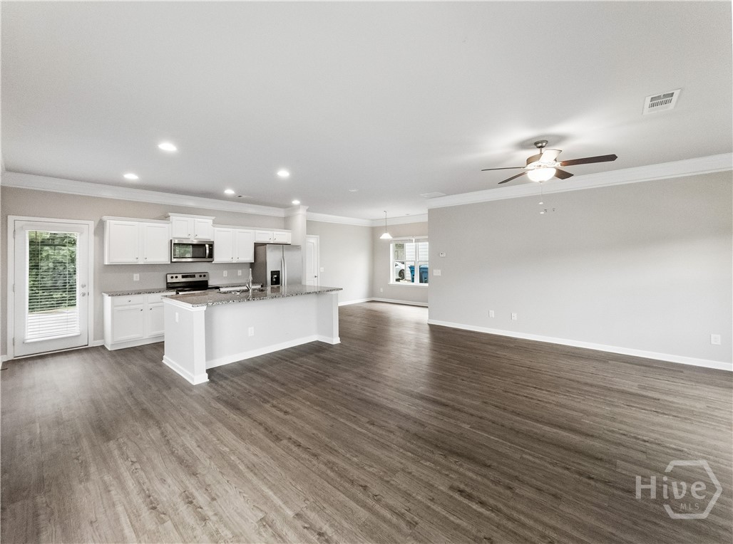 1272 Towne Square Court Athens, GA 30607 - Photo 3 of 34