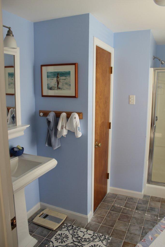 39 Pine Grove Road Chatham, MA 02633 - Photo 24 of 34 a view of a hallway to a room with a door open to a room