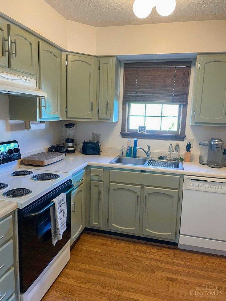 5662 Rapid Run Road, Unit 10 Cincinnati, OH 45238 - Photo 7 of 27