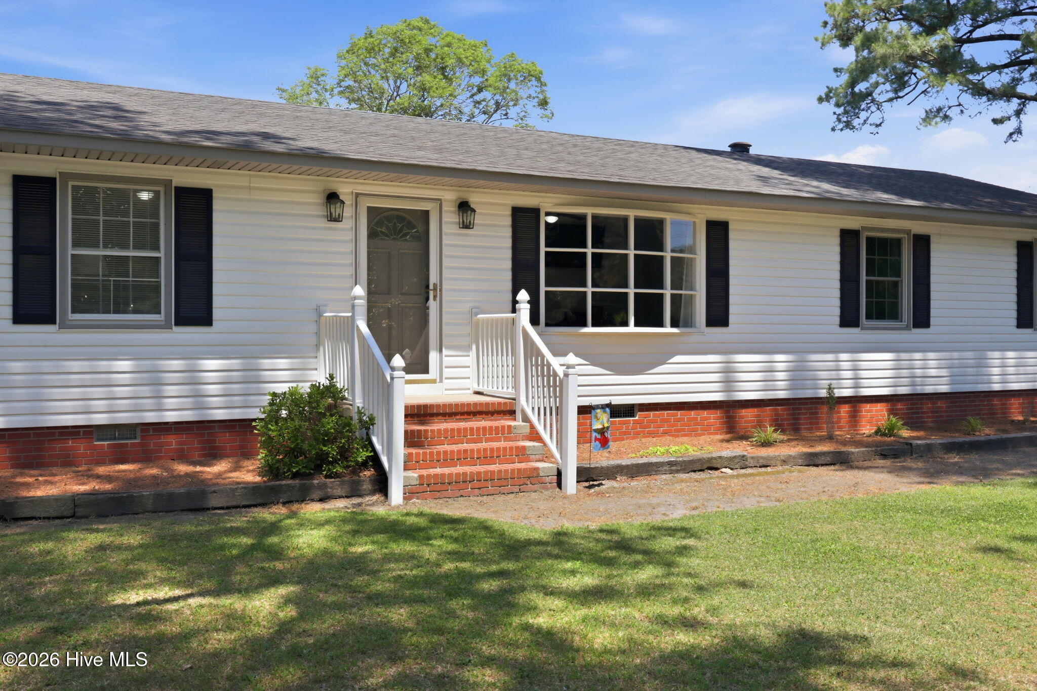 2336 Wharton Station Road Washington, NC 27889 - Photo 4 of 55 004 Front Entrance