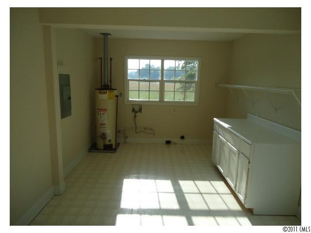 3522 Crow Road Monroe, NC 28112 - Photo 8 of 13 Gallery Image 8
