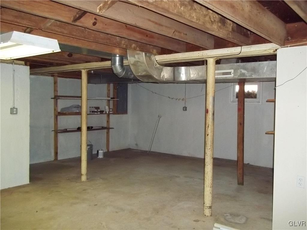 833 Magnolia Road Hellertown, PA 18055 - Photo 13 of 16 Gallery Image 13