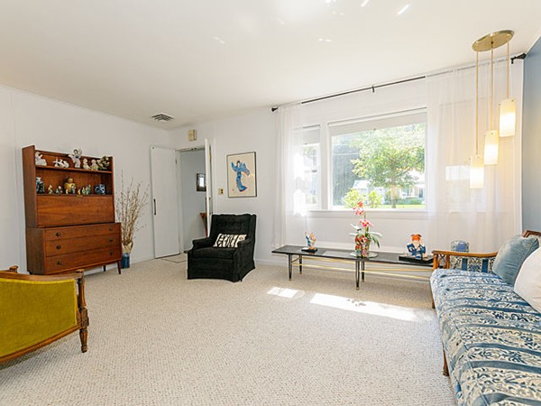 192 Spiers Road Newton, MA 02459 - Photo 4 of 15 a living room with furniture and a window