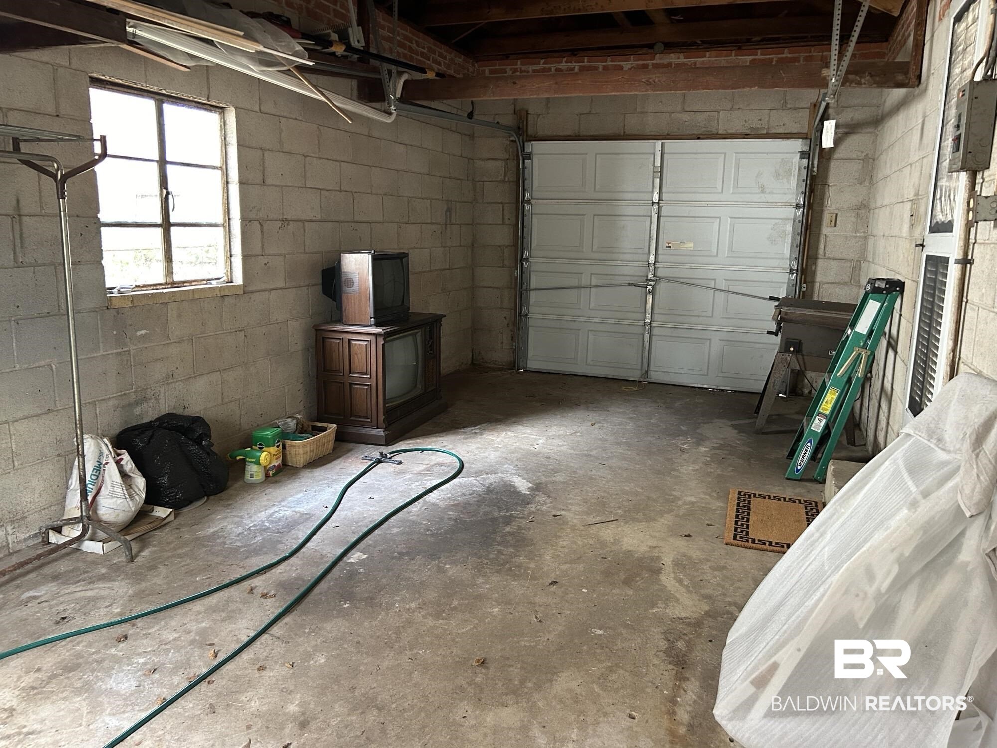 94 Diamond Street Mobile, AL 36611 - Photo 30 of 30 View of garage
