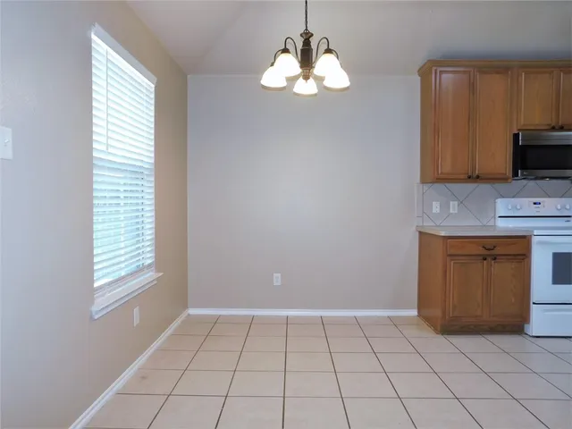 $1,950 | 1520 Evan Drive, Denton, TX 76207