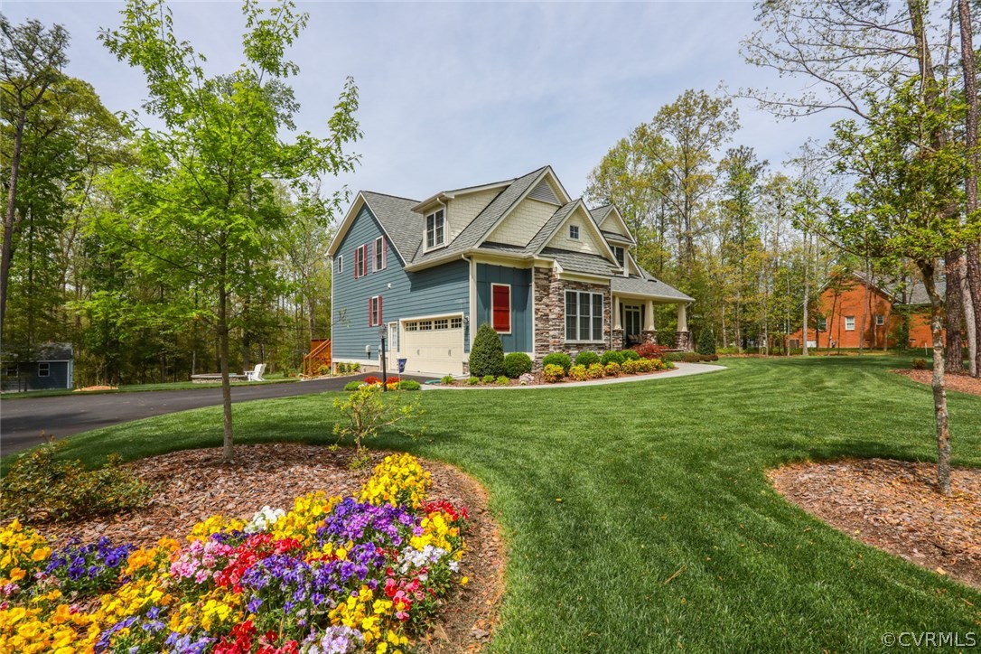 11512 Barrows Ridge Lane Chesterfield, VA 23838 - Photo 7 of 45 a front view of house with yard and green space