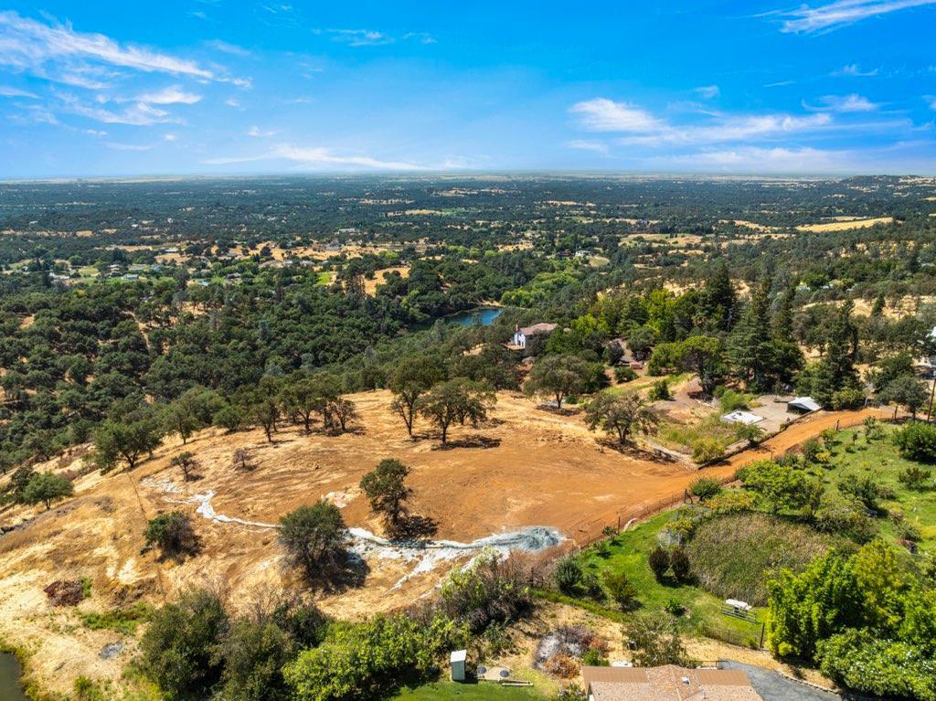 2923 China Well Road Auburn, CA 95603 - Photo 5 of 8 a view of city and ocean