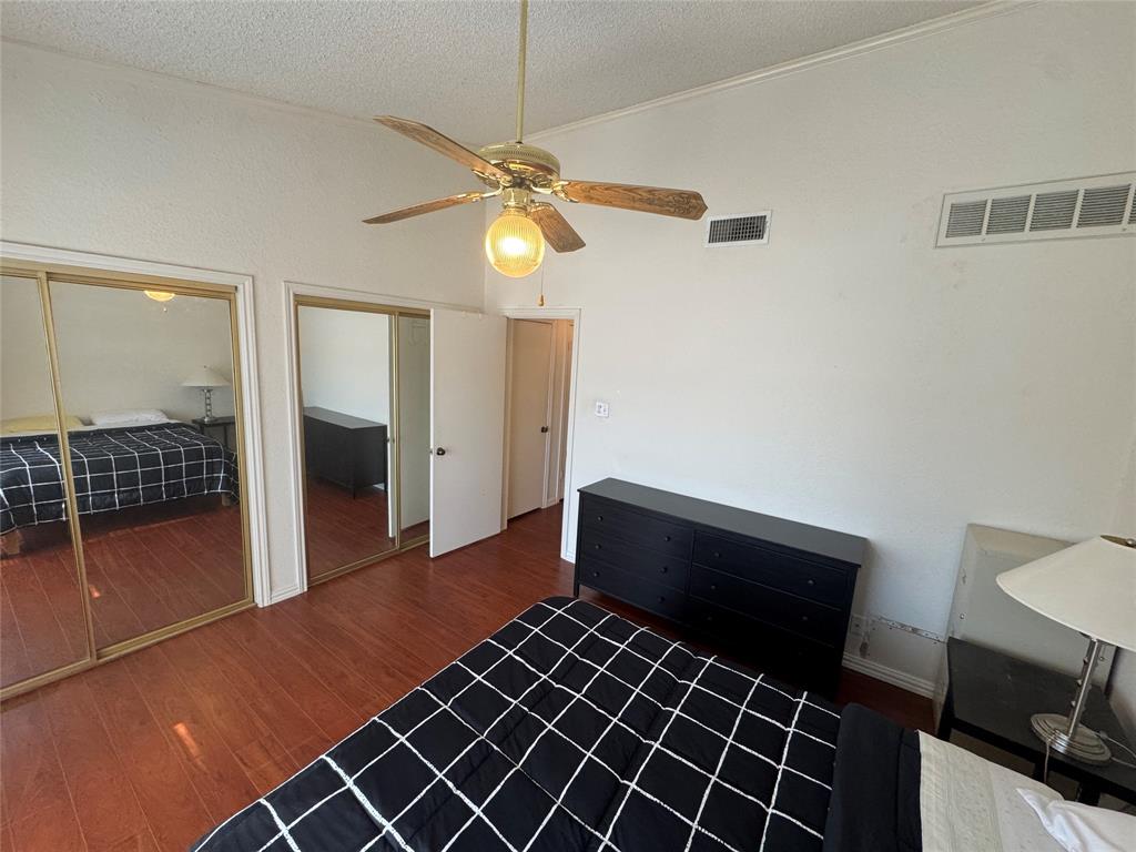 401 Pebble Way, Unit 237 Arlington, TX 76006 - Photo 5 of 22