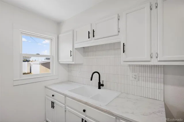 $339,900 | 2621 South Federal Boulevard, Denver, CO 80219