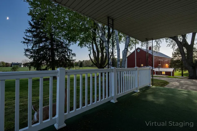 $1,800,000 | W1048 Concord Center Drive, Concord, WI 53178