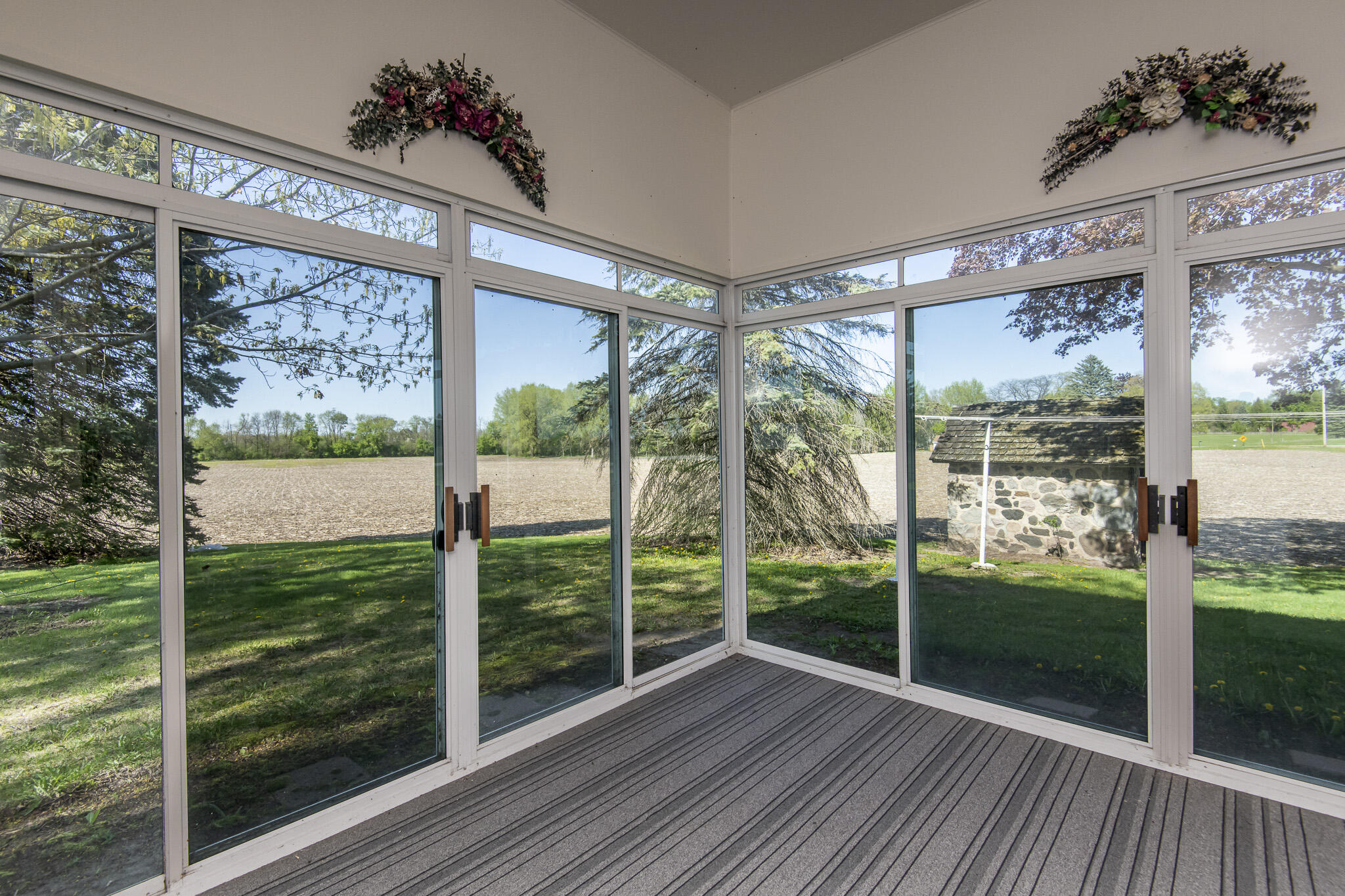 W1048 Concord Center Drive Concord, WI 53178 - Photo 22 of 31 16