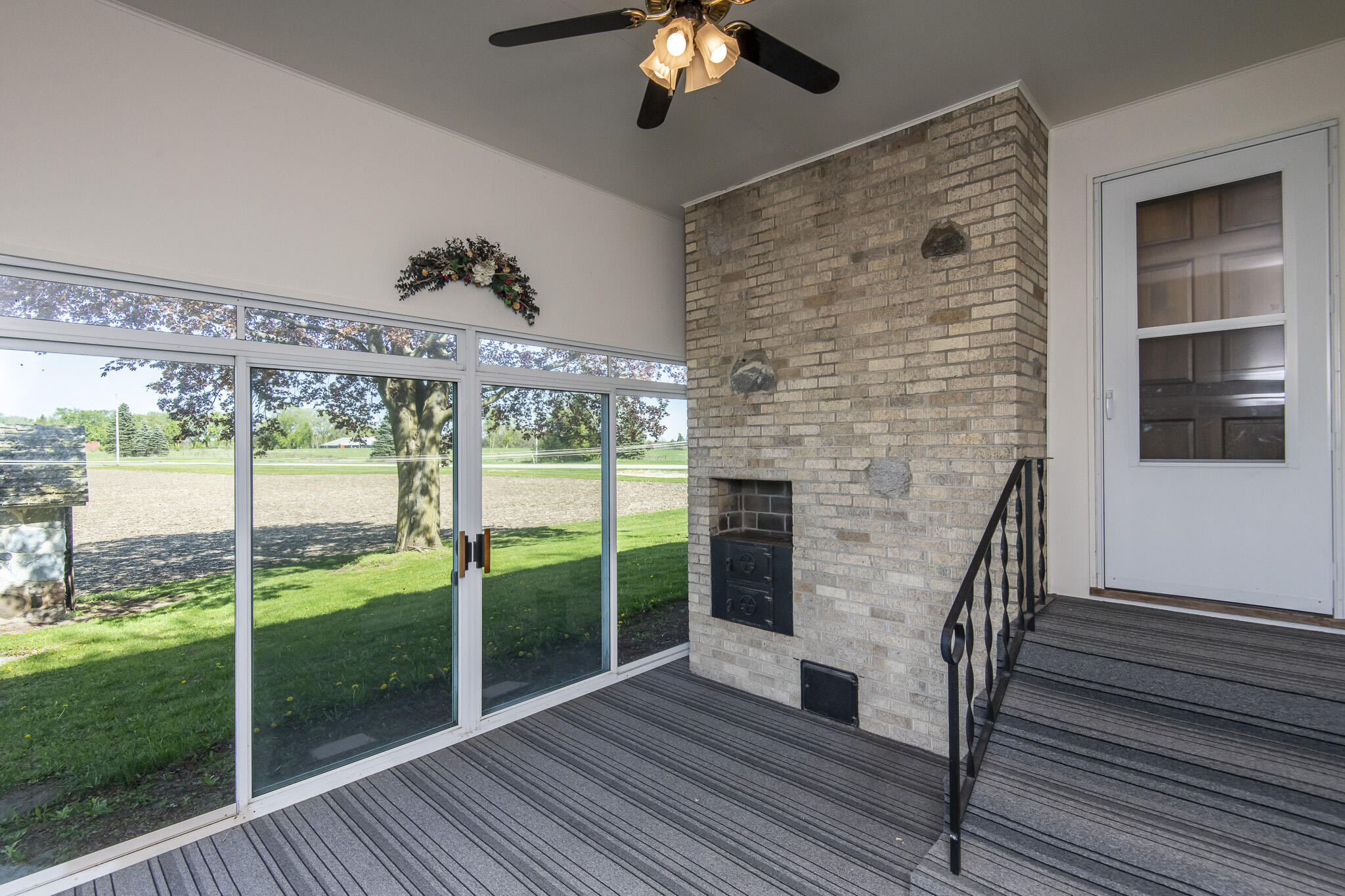 W1048 Concord Center Drive Concord, WI 53178 - Photo 23 of 31 17