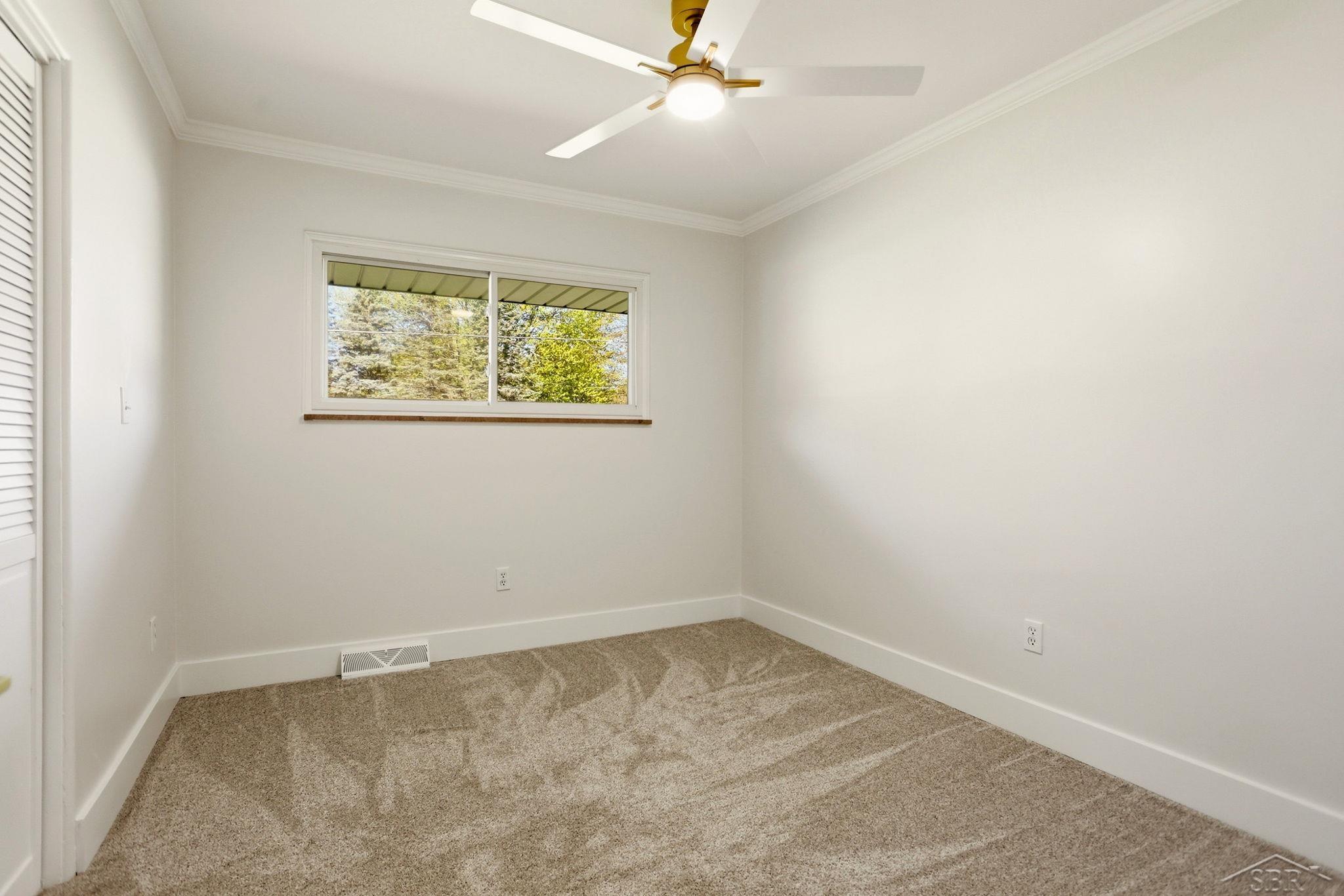 3950 North Thomas Road Freeland, MI 48623 - Photo 16 of 38