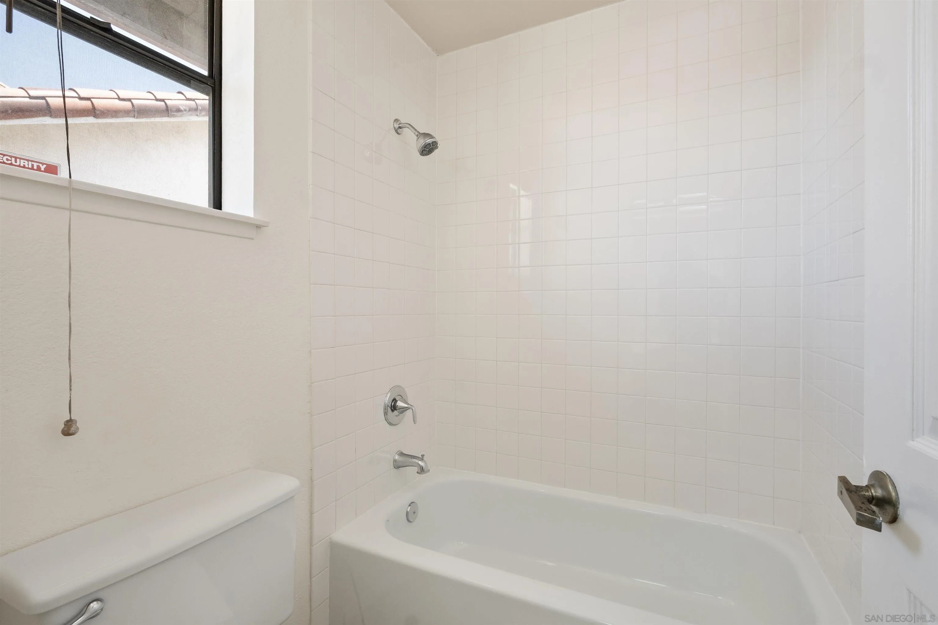 16205 Via Embeleso San Diego, CA 92128 - Photo 22 of 37