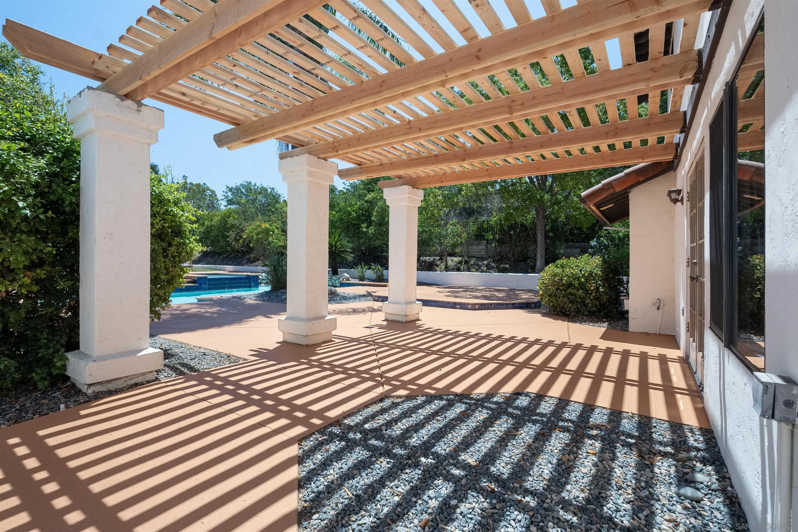 16205 Via Embeleso San Diego, CA 92128 - Photo 28 of 37