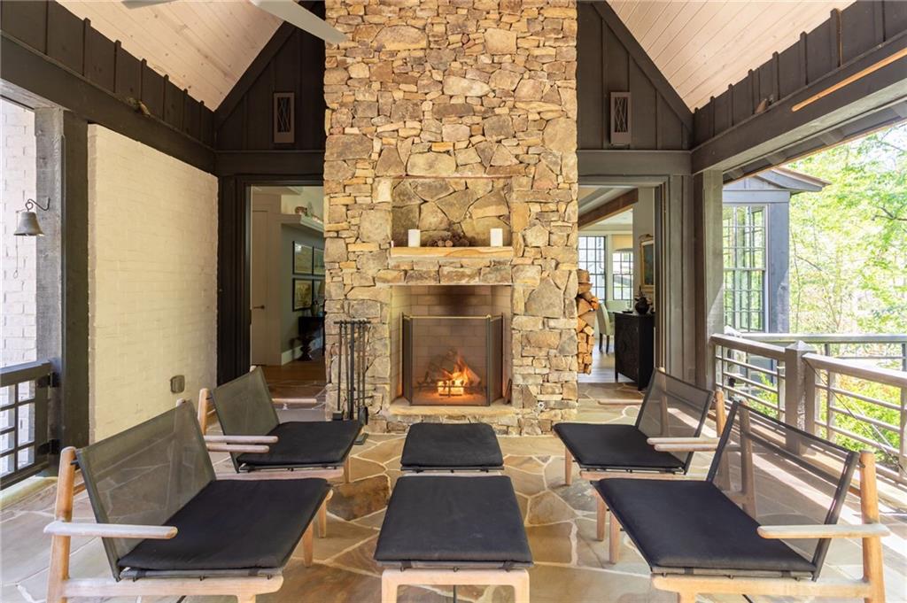 37 Swann Ridge Chattahoochee Hills, GA 30268 - Photo 3 of 20