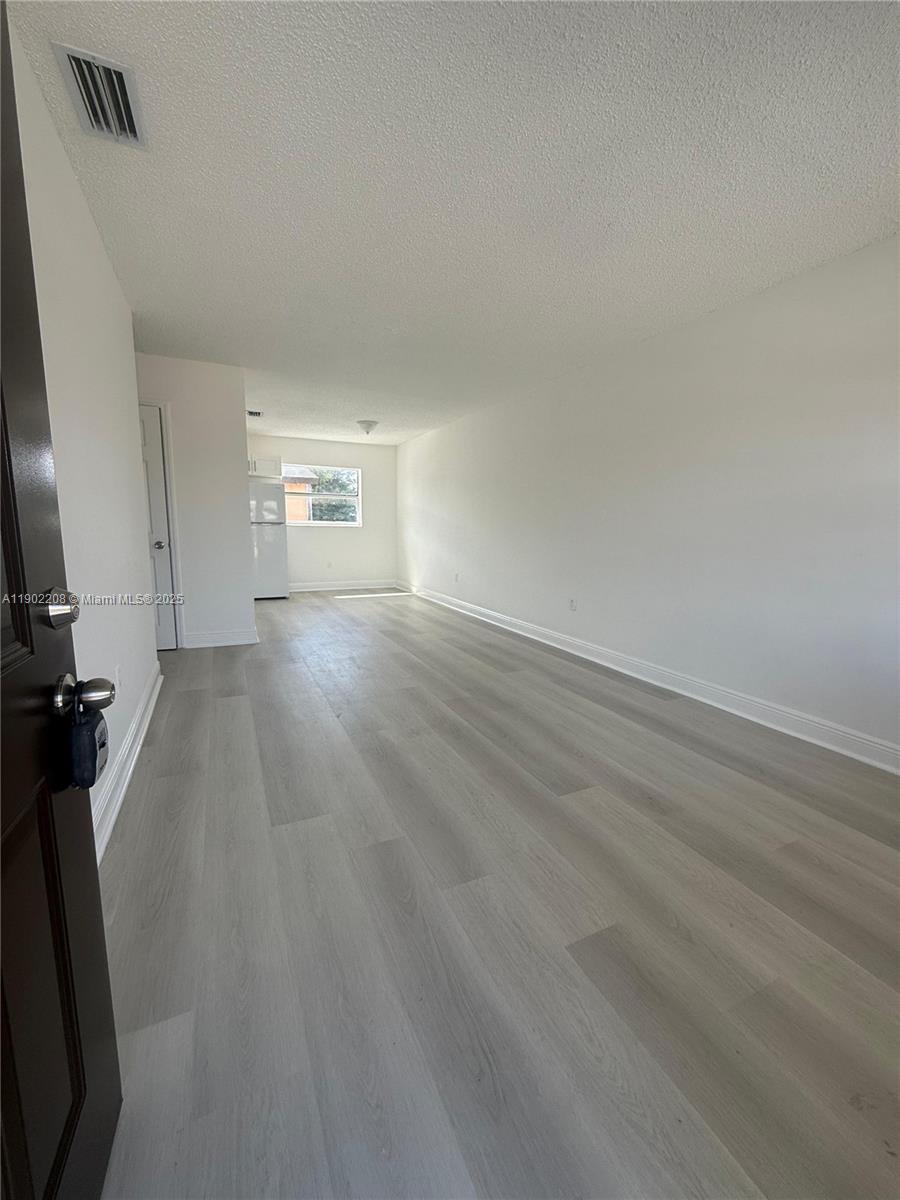 5461 West 24th Avenue, Unit 52 Hialeah, FL 33016 - Photo 3 of 12