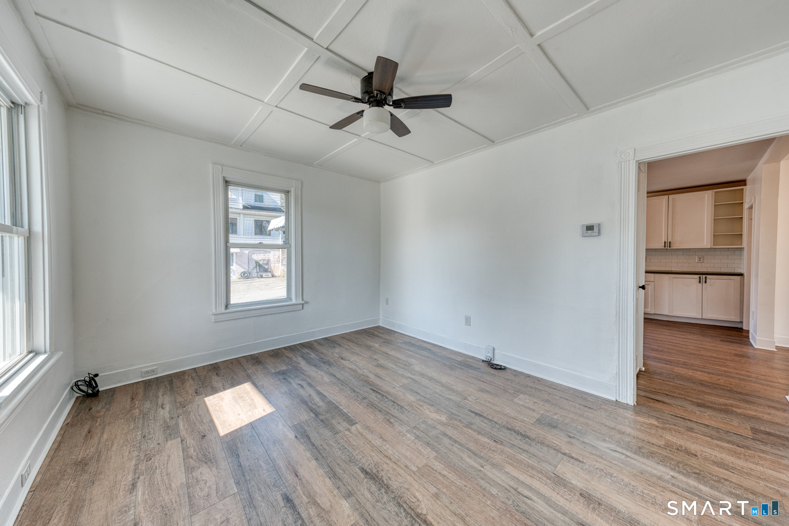 84 Jackson Street Torrington, CT 06790 - Photo 5 of 40 Living room