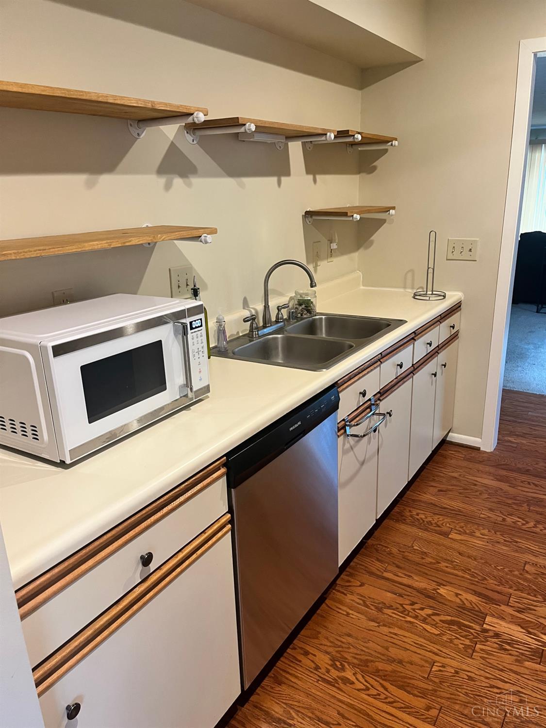 1247 Ebenezer Road, Unit 36 Cincinnati, OH 45233 - Photo 8 of 21