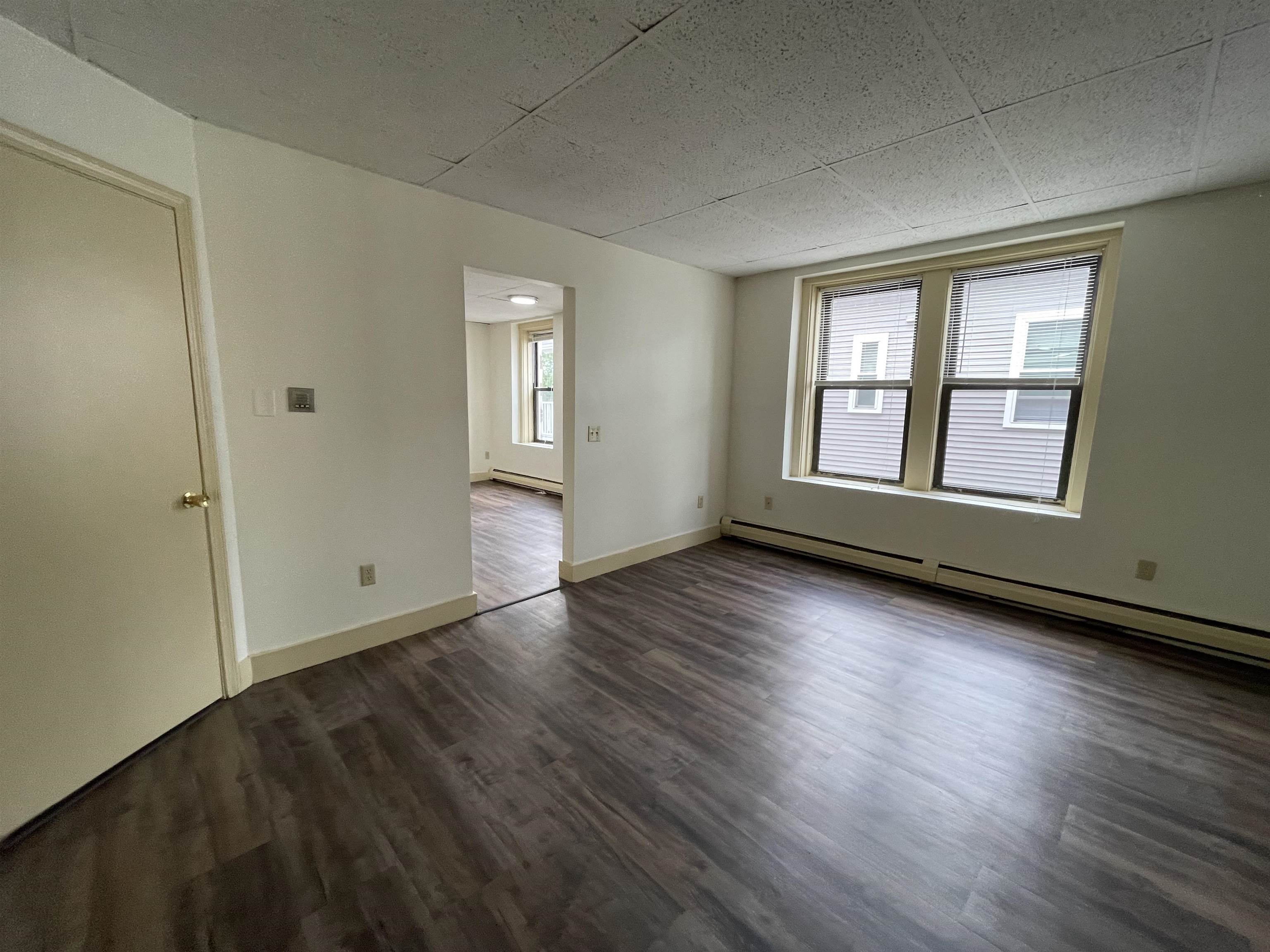 610 Union Street, Unit 301 Manchester, NH 03104 - Photo 17 of 34