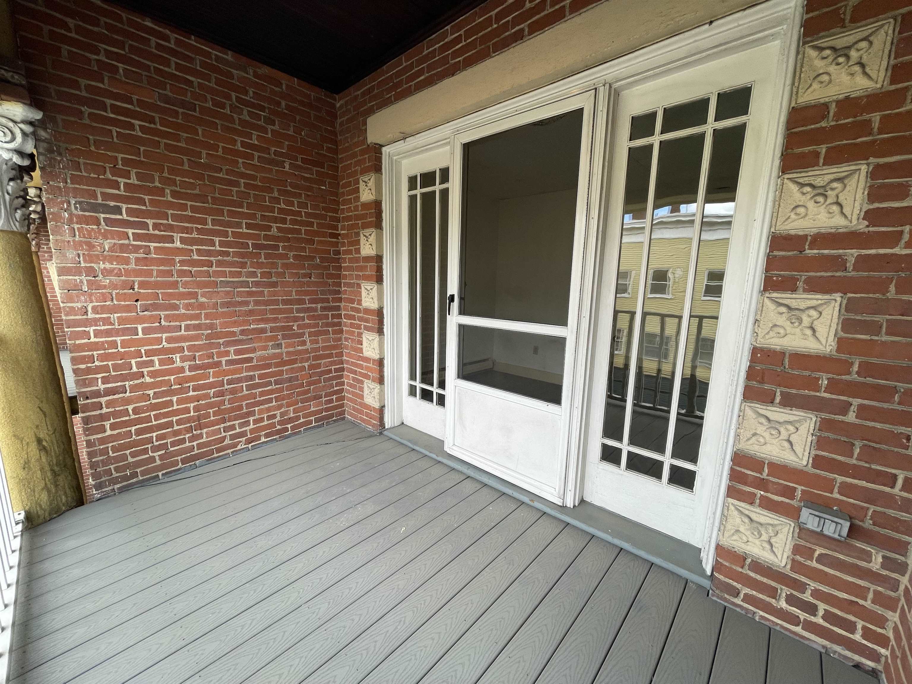 610 Union Street, Unit 301 Manchester, NH 03104 - Photo 27 of 34