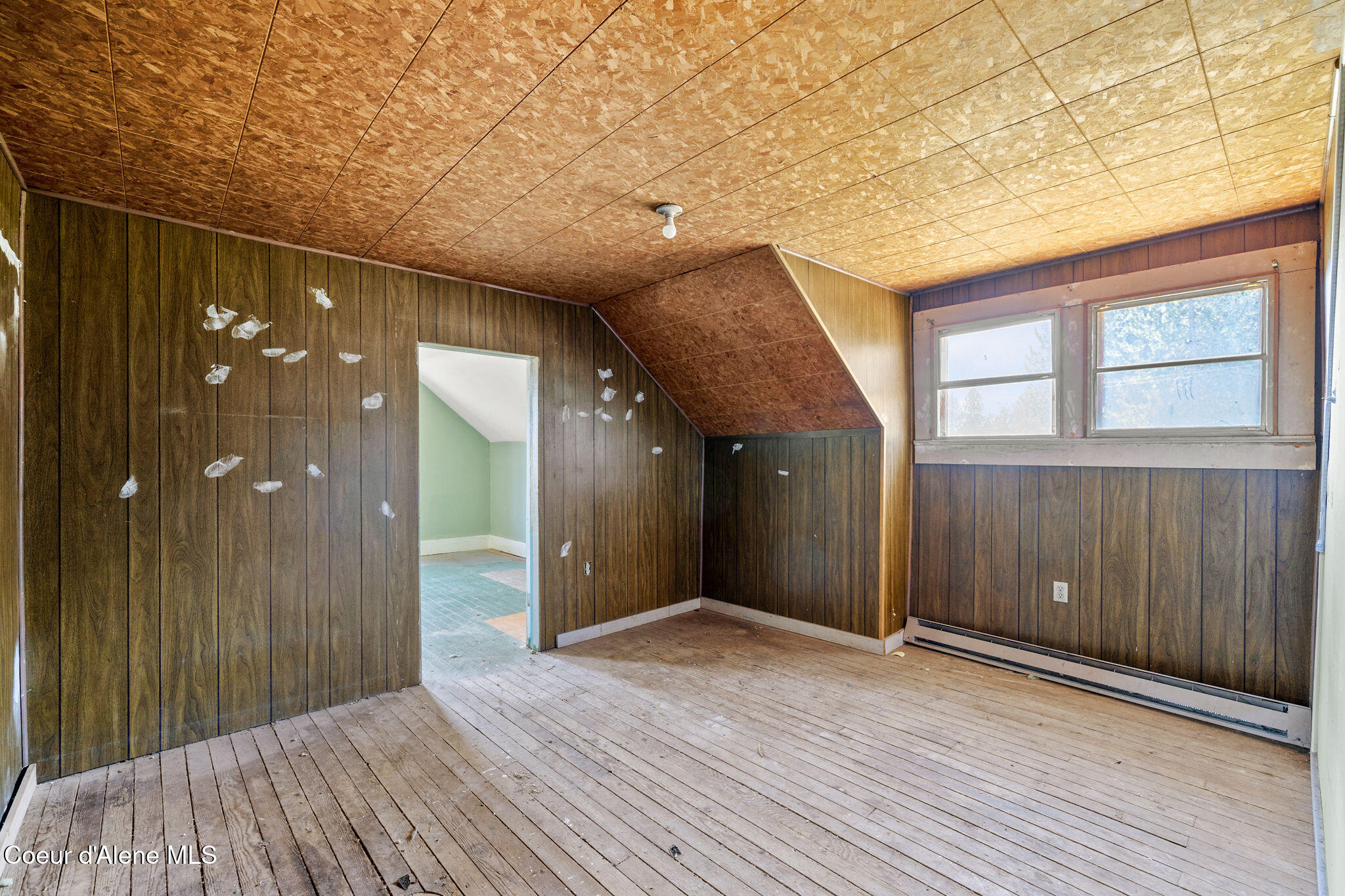 26497 North Warren Road Athol, ID 83801 - Photo 20 of 30 Upstairs Bedroom