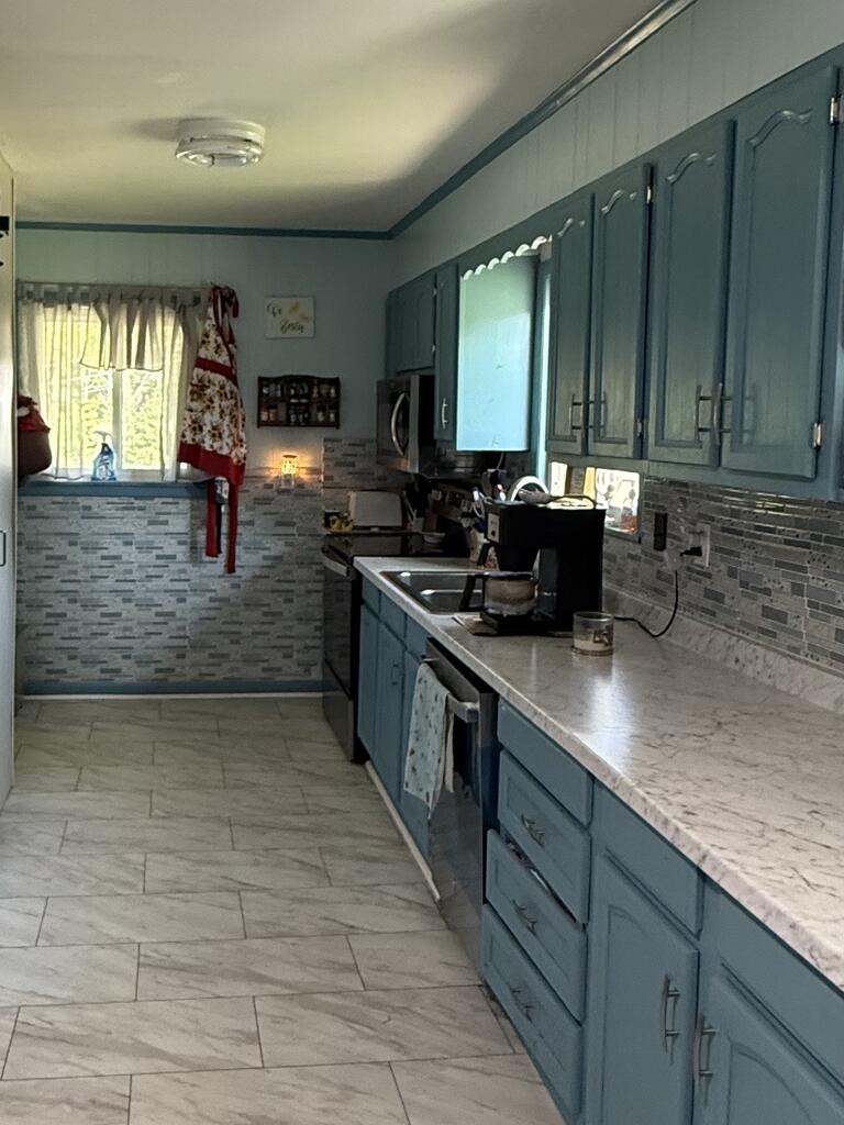 53 Big Beech Road Fayetteville, WV 25840 - Photo 17 of 34 Gallery Image 17