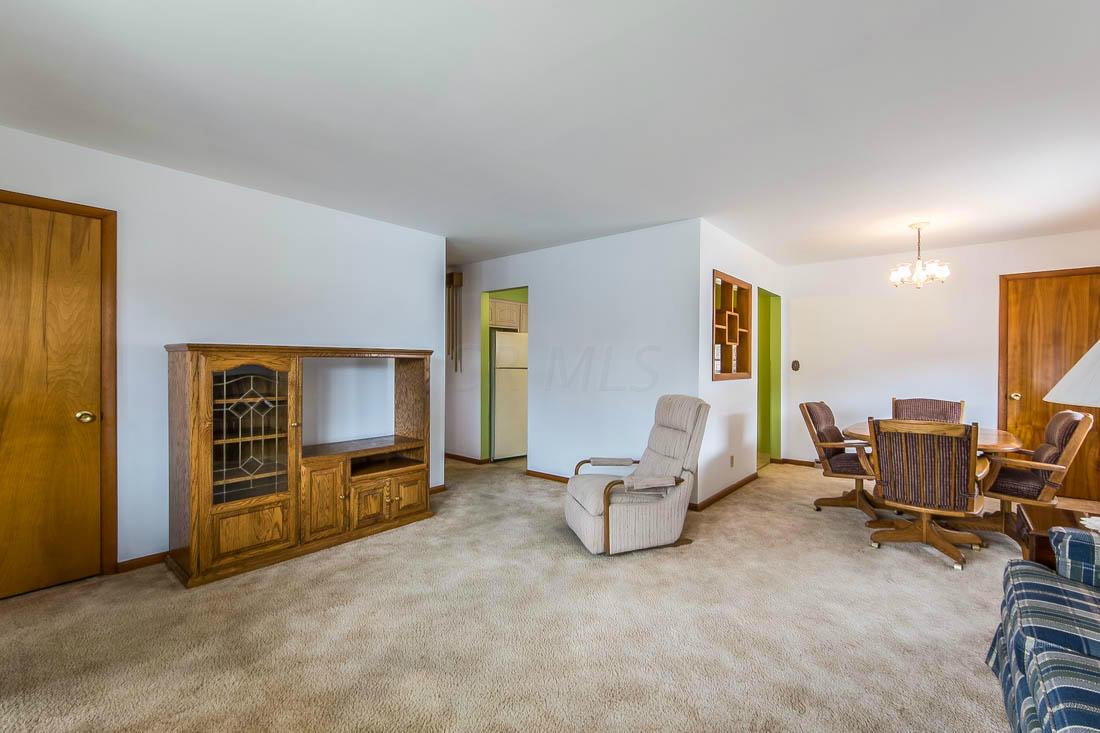 1412 Harlow Road Columbus, OH 43227 - Photo 3 of 18 Gallery Image 3