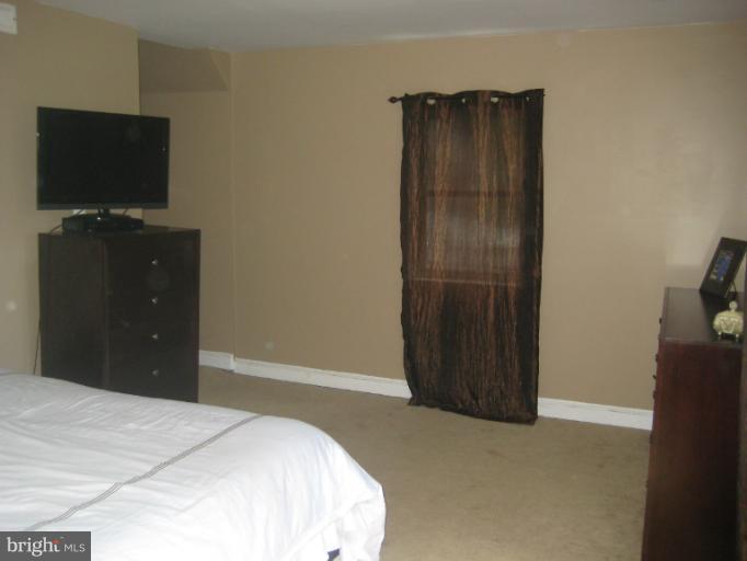 7924 Roldrew Avenue Towson, MD 21204 - Photo 12 of 18 Bedroom (Master)