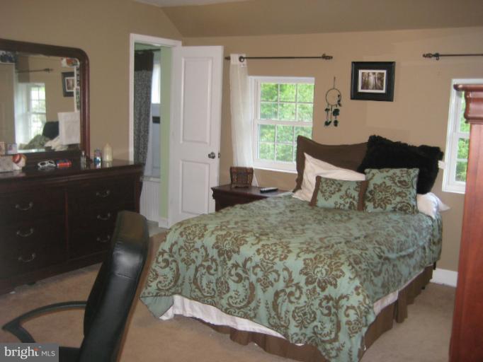 7924 Roldrew Avenue Towson, MD 21204 - Photo 7 of 18 Bedroom
