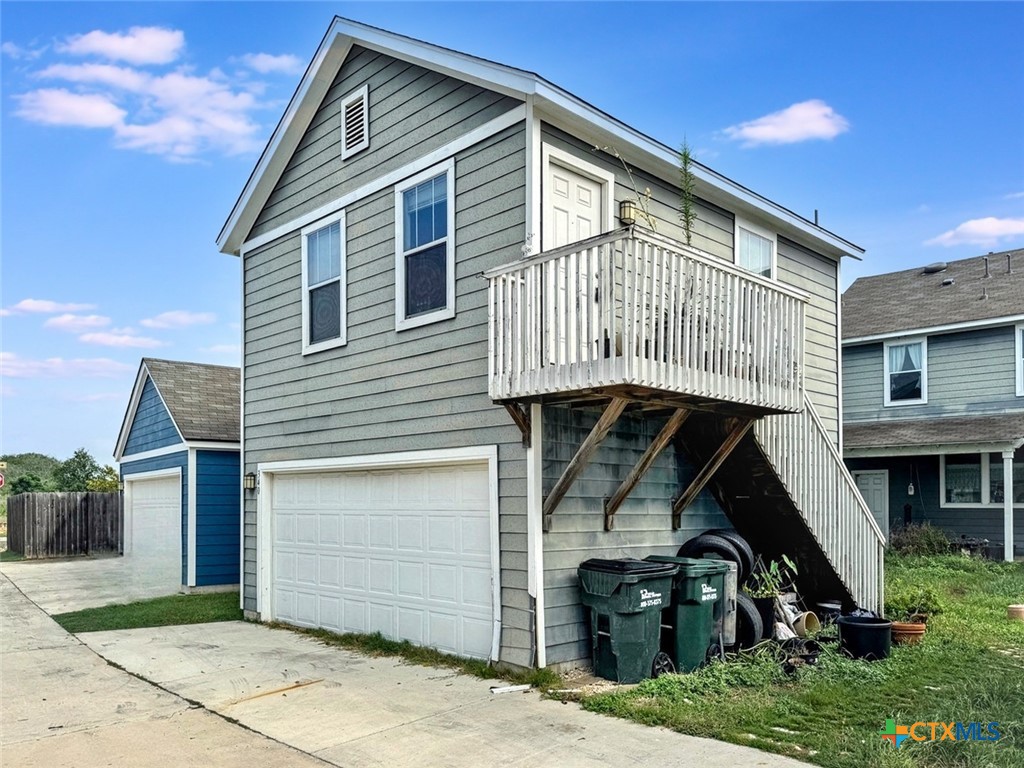 340 Perry Street, Unit GARAGE APARTMENT San Marcos, TX 78666 - Photo 3 of 12