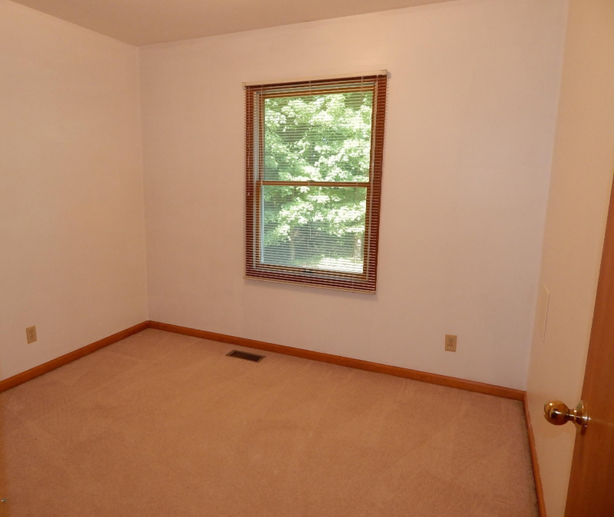56445 Puma Drive Three Rivers, MI 49093 - Photo 16 of 28 DSCN2518