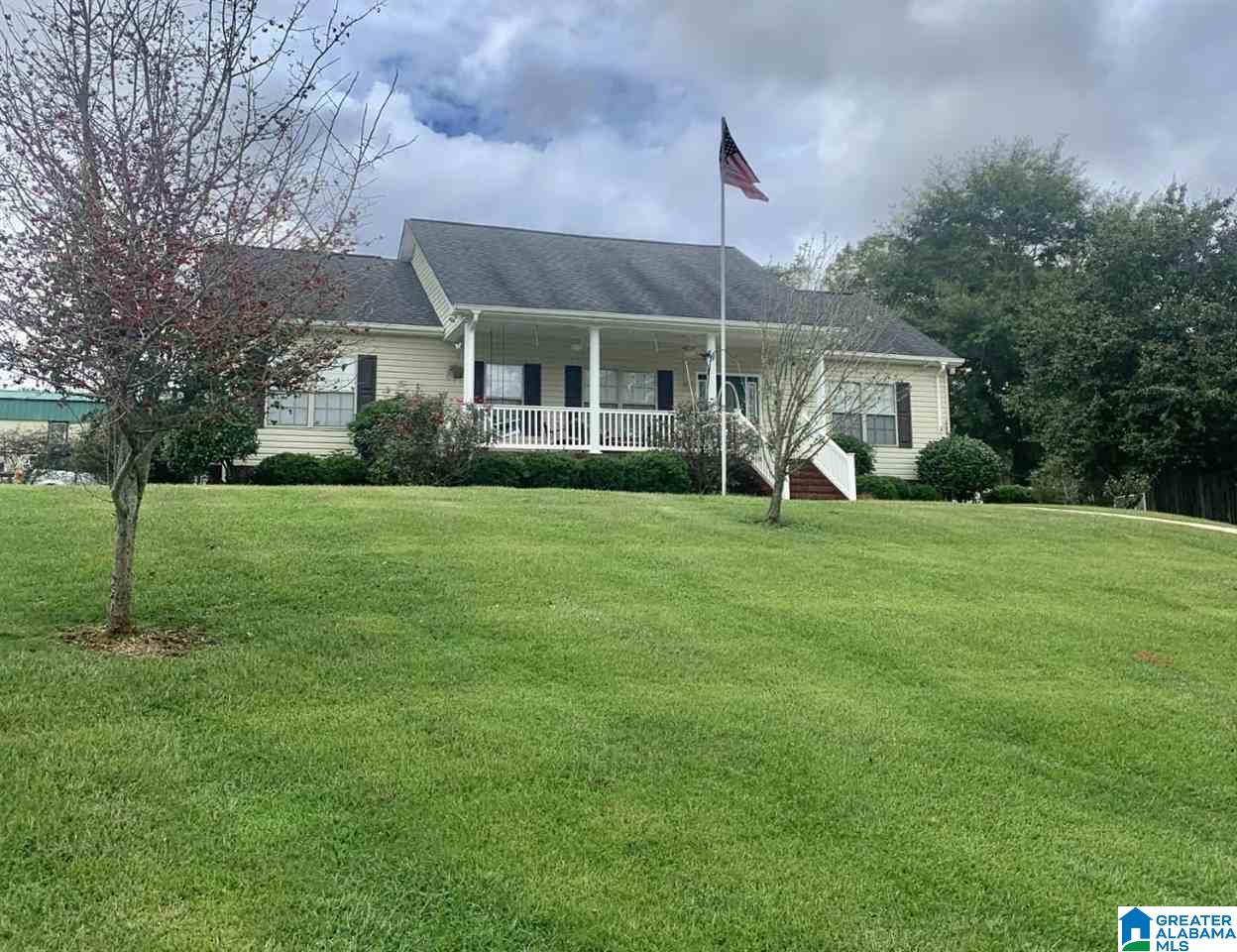 660 Collum Street Jemison, AL 35085 - Photo 1 of 20