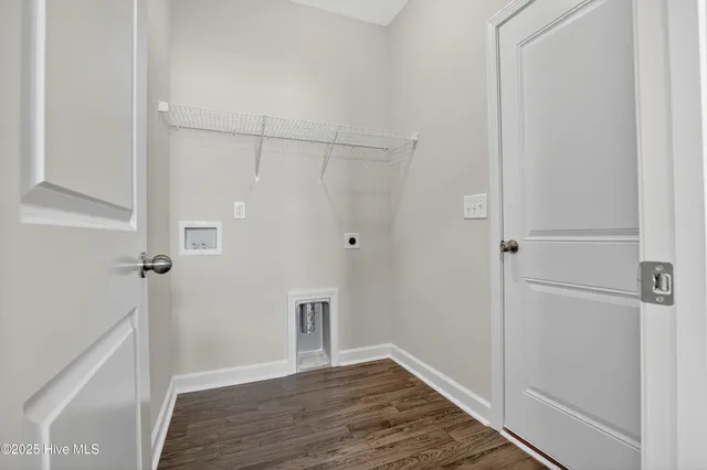 $328,900 | 304 Cotton Hl Place, Unit LOT 110, Hubert, NC 28539