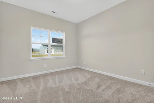 $328,900 | 304 Cotton Hl Place, Unit LOT 110, Hubert, NC 28539