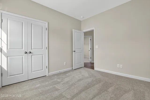 $328,900 | 304 Cotton Hl Place, Unit LOT 110, Hubert, NC 28539