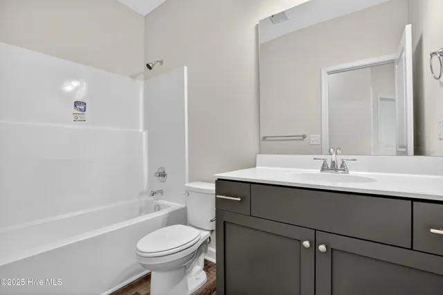 $328,900 | 304 Cotton Hl Place, Unit LOT 110, Hubert, NC 28539