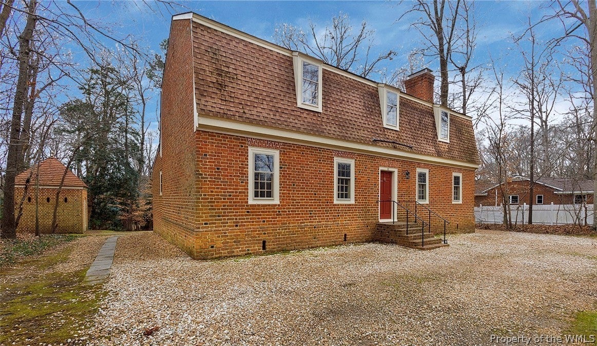 110 Ware Road Williamsburg, VA 23185 - Photo 2 of 30 Gallery Image 2