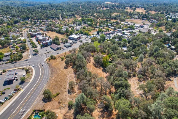 $500,000 | 535-7 Highway 49, Jackson, CA 95642