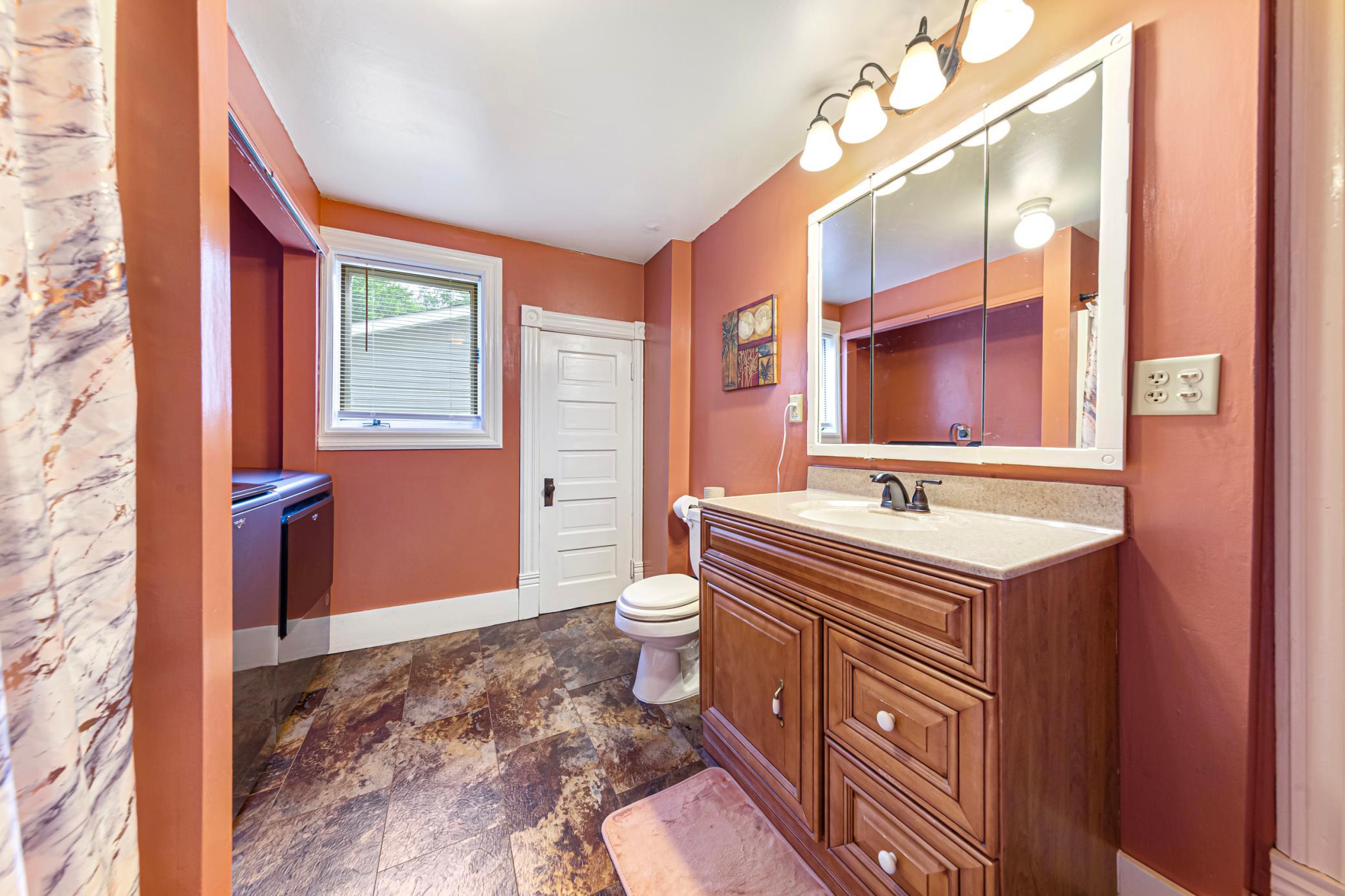 227 3rd Avenue Southwest Faribault, MN 55021 - Photo 28 of 37 Gallery Image 28